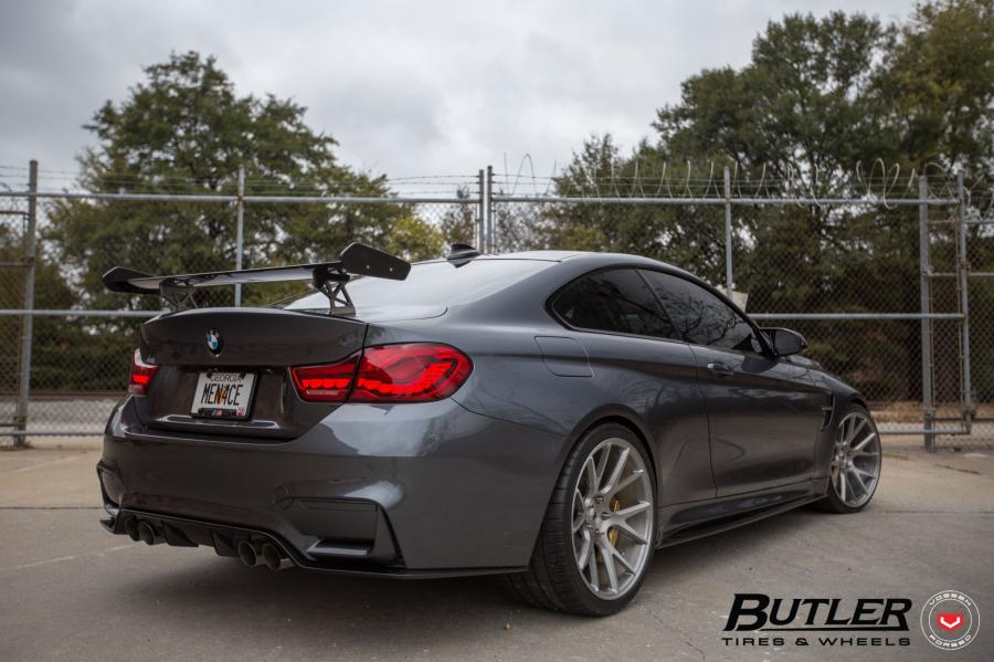  BMW M4 Coupe on Vossen Wheels (VPS-306) 2017 года  (фото 15 из 38)